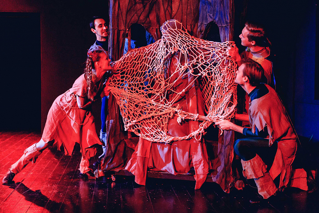 Звёздный мальчик (Театр на Покровке). Изображение 3