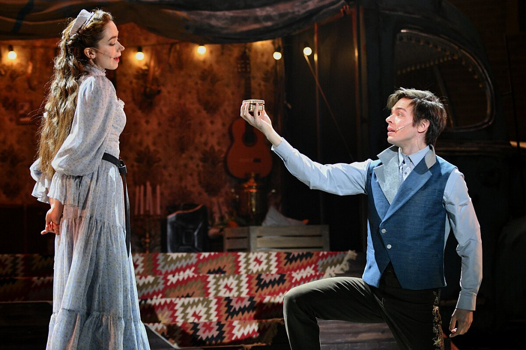 Онегин (Театр на Таганке). Изображение 5