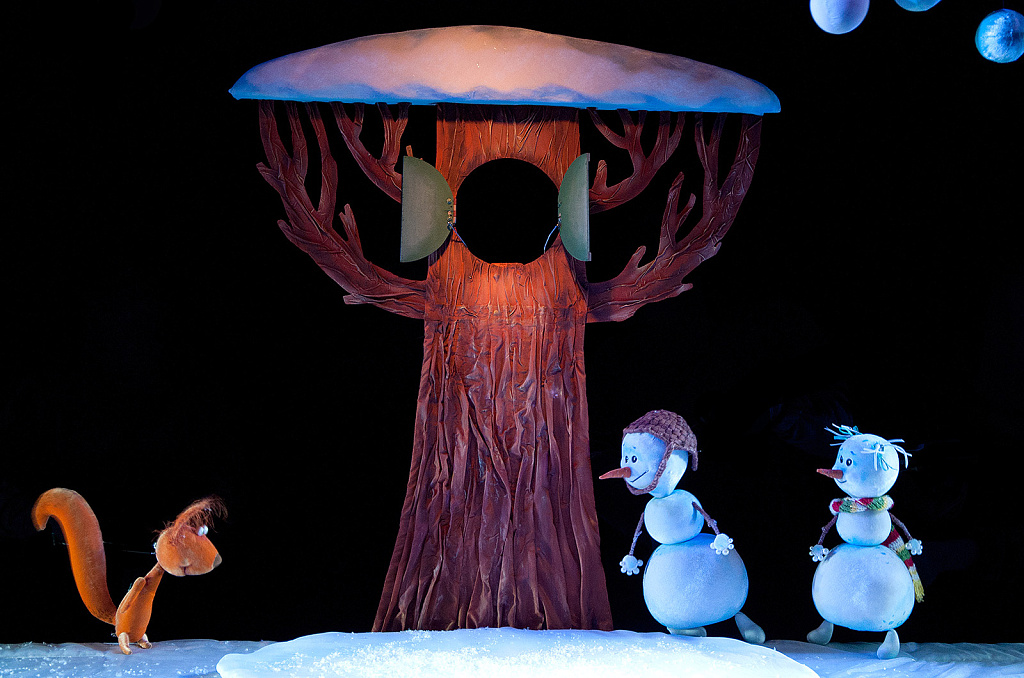 Солнышко и снежные человечки. Изображение 4