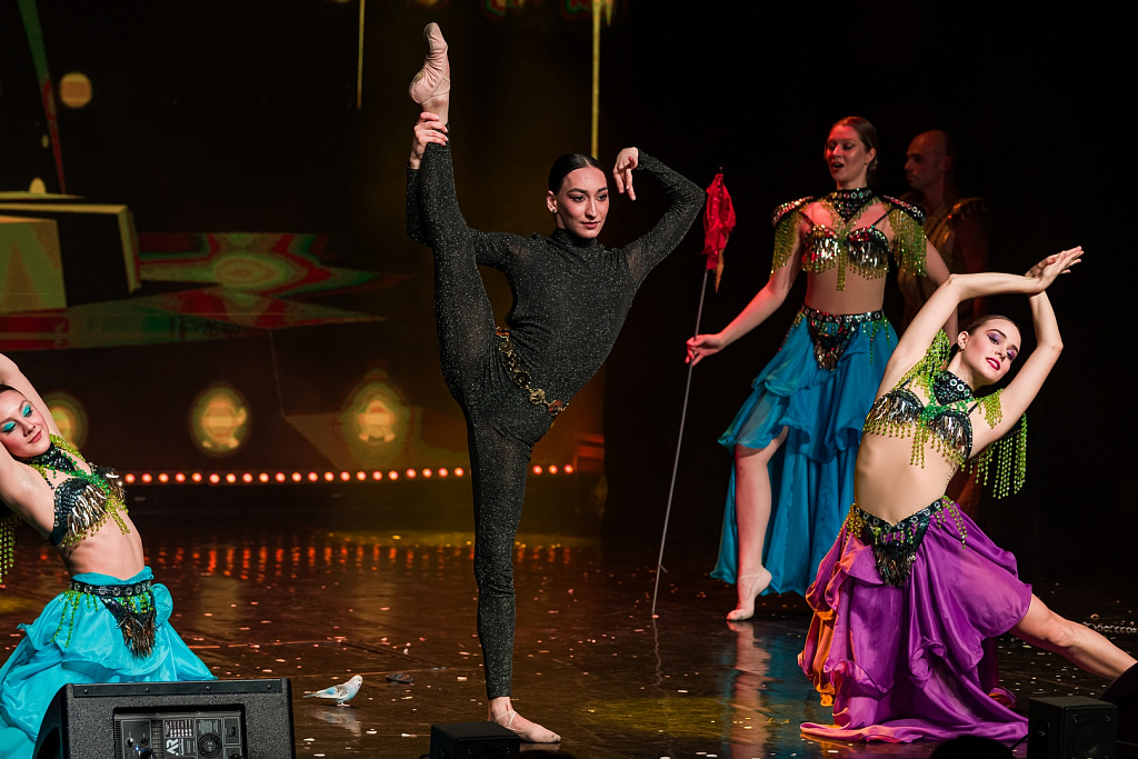 Пушистый цирк. Изображение 9