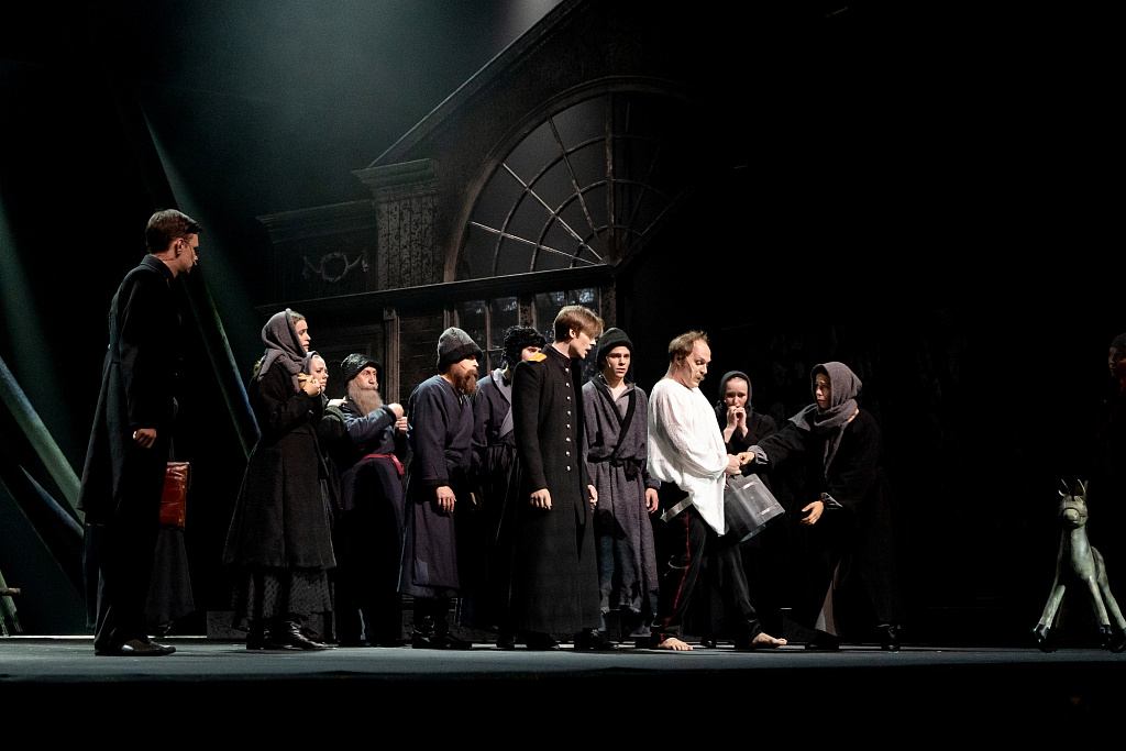 Дубровский. Изображение 4