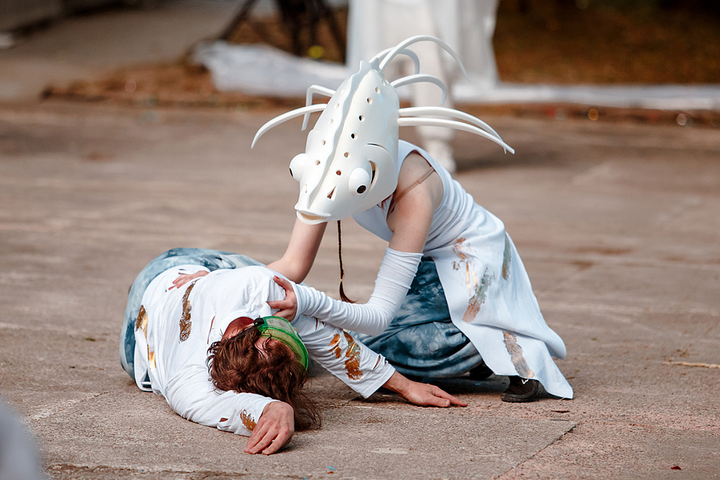 Уличный спектакль "Русалка" (Первый театр). Изображение 5