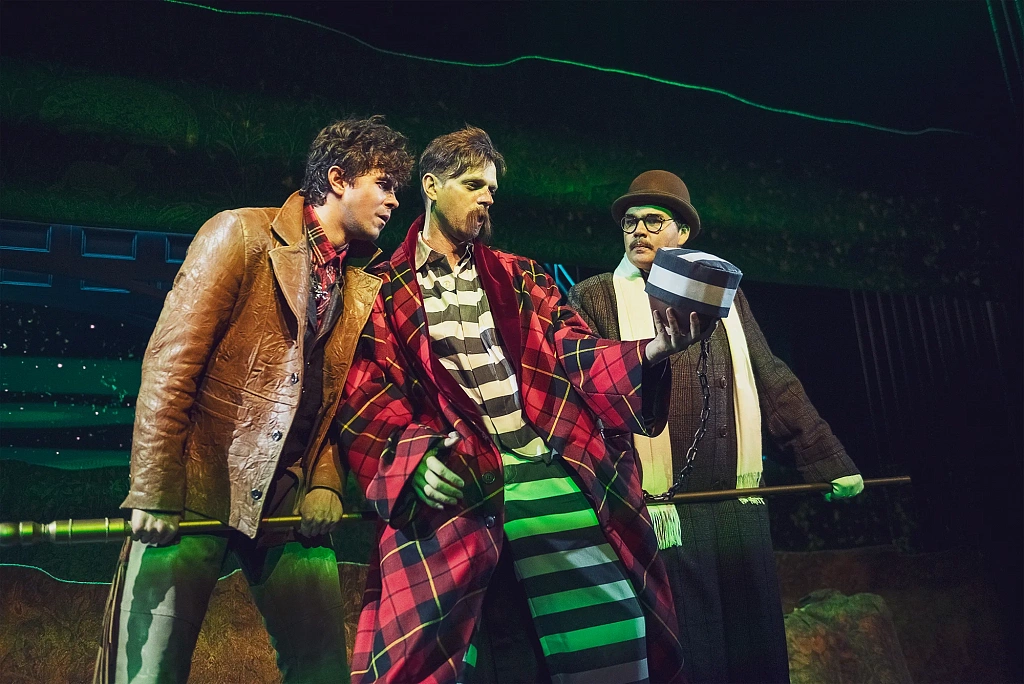 Элементарно, Хадсон! Дело о собаке Б. (кино). Изображение 3