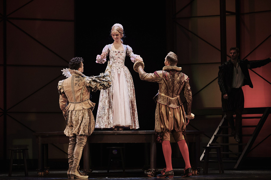 Влюблённый Шекспир. Изображение 11