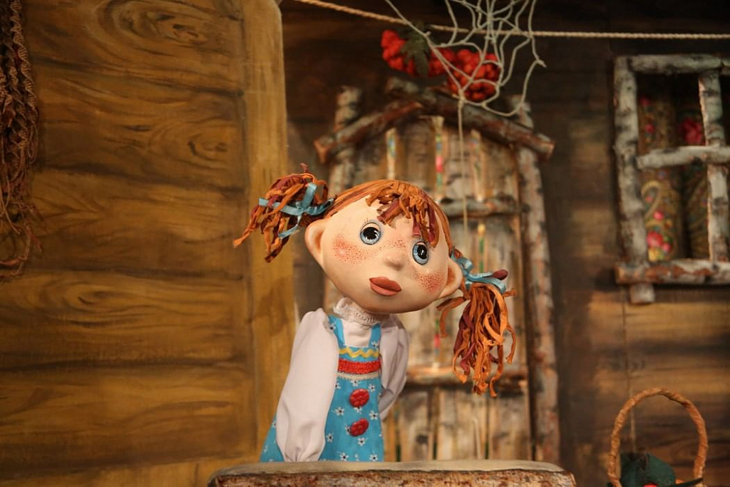 Машенька и Медведь (Московский театр кукол). Изображение 2