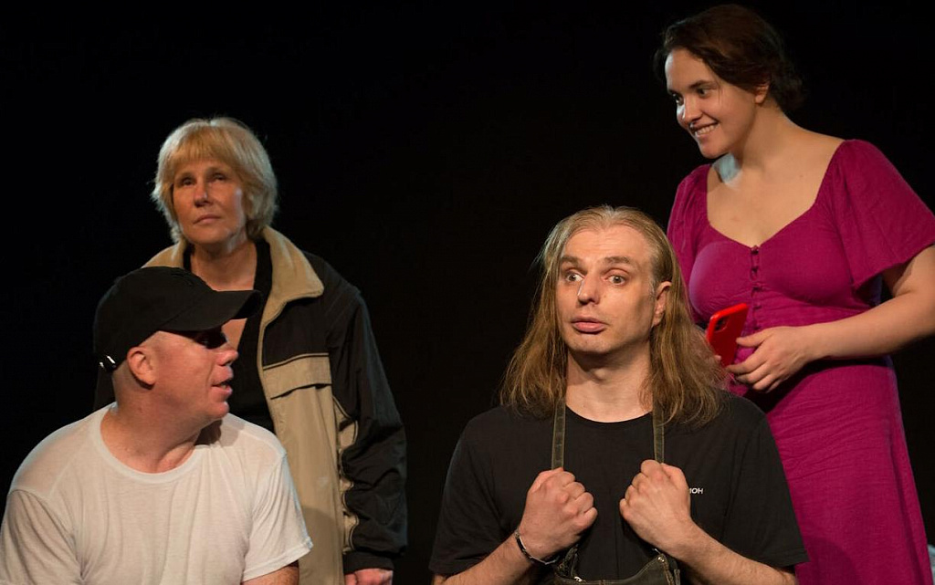 Автобусный сезон. Изображение 6