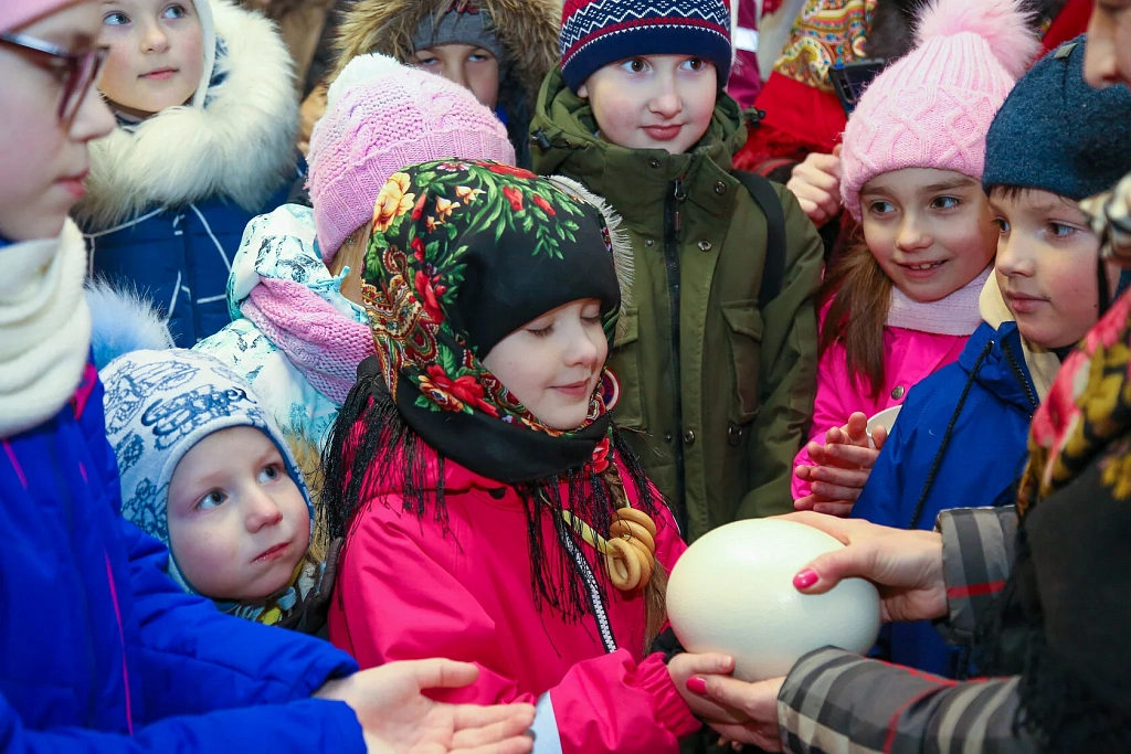 ШИРОКАЯ МАСЛЕНИЦА НА ФЕРМЕ СТРАУСОВ. Изображение 2