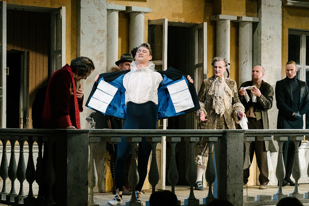 Ревизор (Театр Олега Табакова). Изображение 7