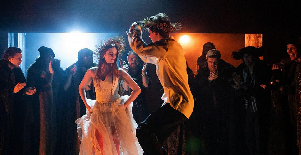 Й (Театр им. М.Н.Ермоловой). Изображение 9