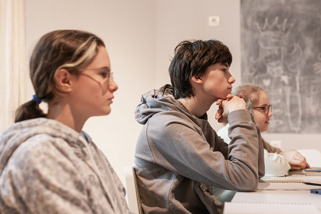 Лето. Лаборатория автофикшна для подростков. Изображение 1