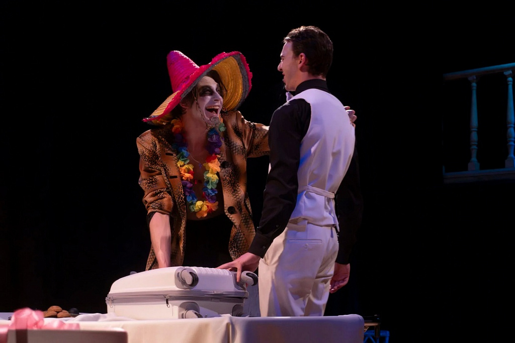 Вам Цианистый калий с молоком или без?   . Изображение 5