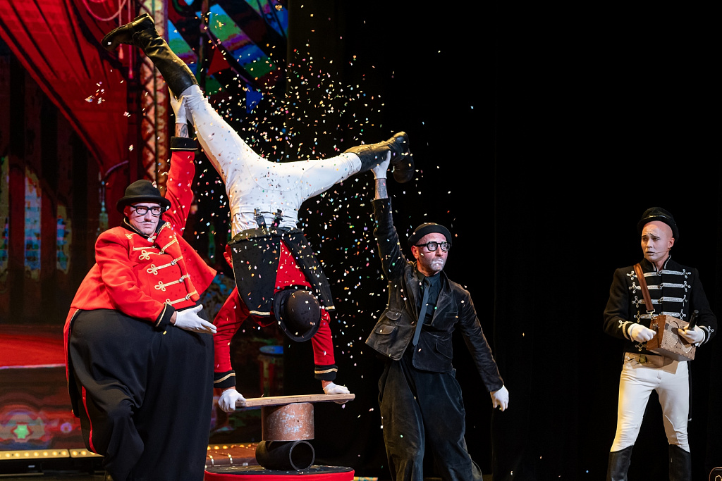 Дурацкий цЫрк. Изображение 6