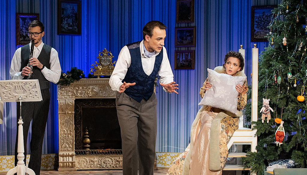 Приключения новогодних игрушек. Изображение 6