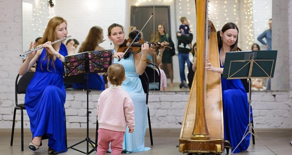 Рождественские и новогодние мелодии. Изображение 3