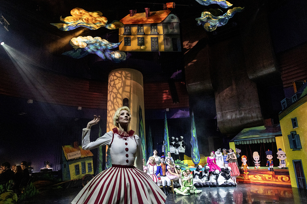 Ящик с игрушками. Изображение 9