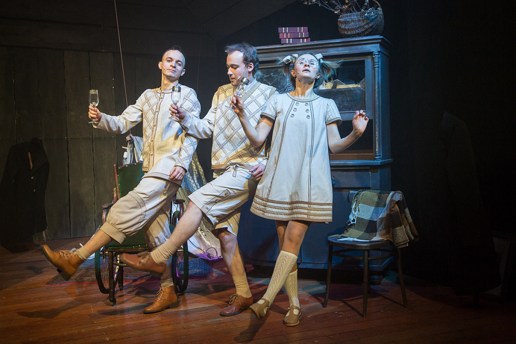 Сказки на всякий случай (Театр РОСТА). Изображение 4