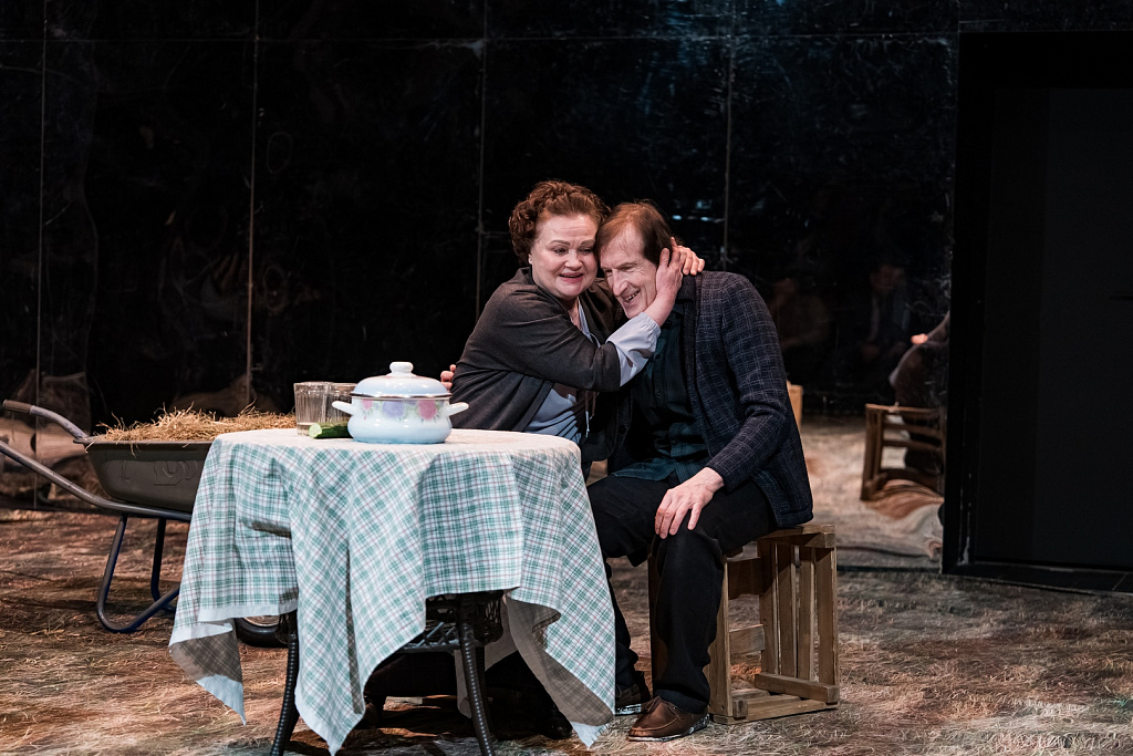 Отцы и дети (театр Иллюзии). Изображение 6