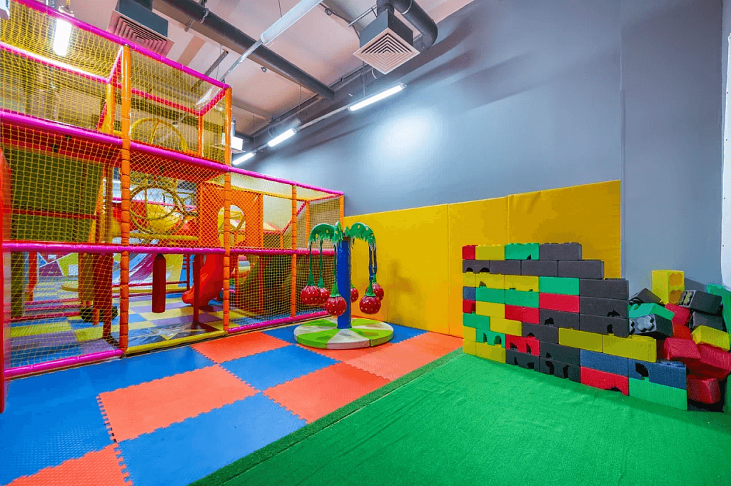 Батутный и развлекательный парк Небо на Соколе. Изображение 7