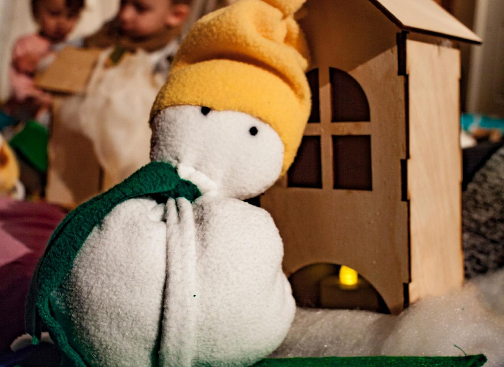 Снежный ветер. Трогательный спектакль. Изображение 7