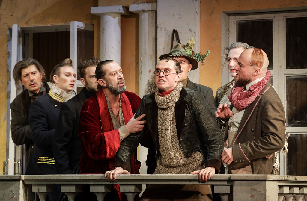 Ревизор (Театр Олега Табакова). Изображение 1