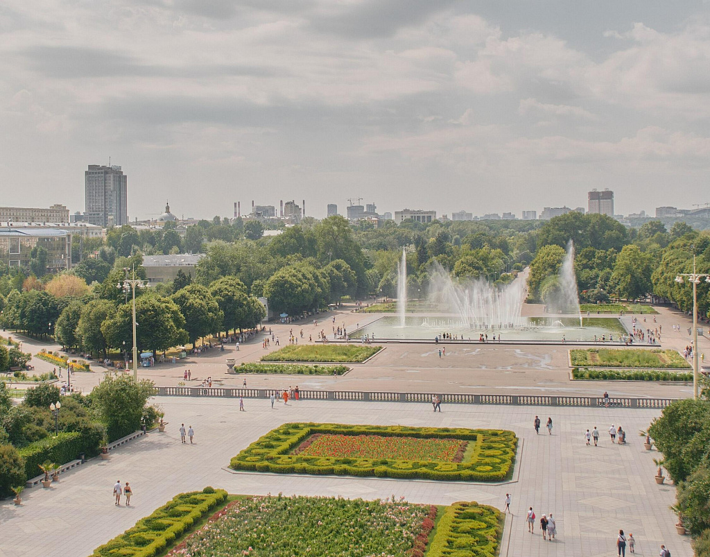 Панорама Москвы с высоты птичьего полета. Изображение 1