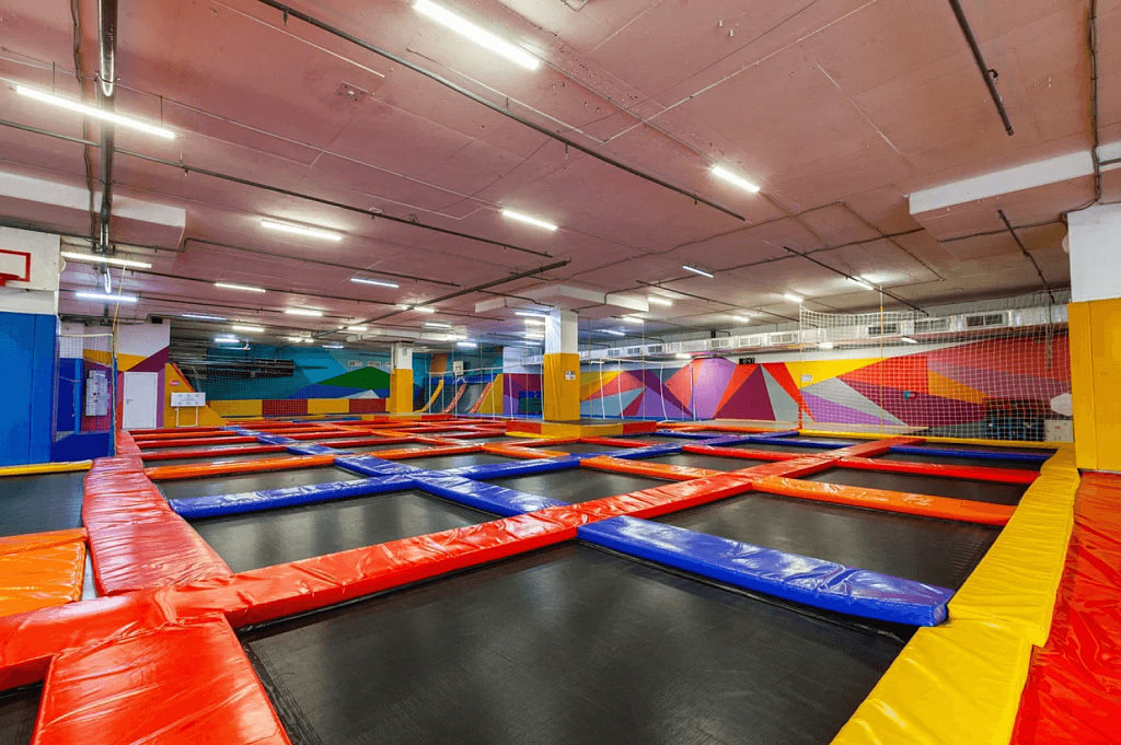 Батутный и развлекательный парк Небо на Севастопольском. Изображение 4