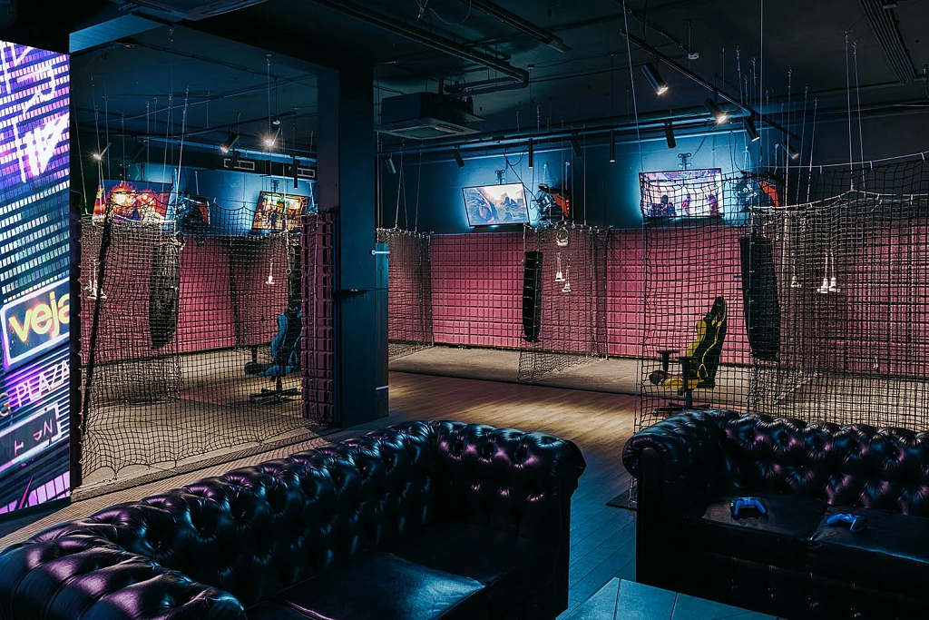 Клуб виртуальной реальности «Нереальное место». Изображение 4