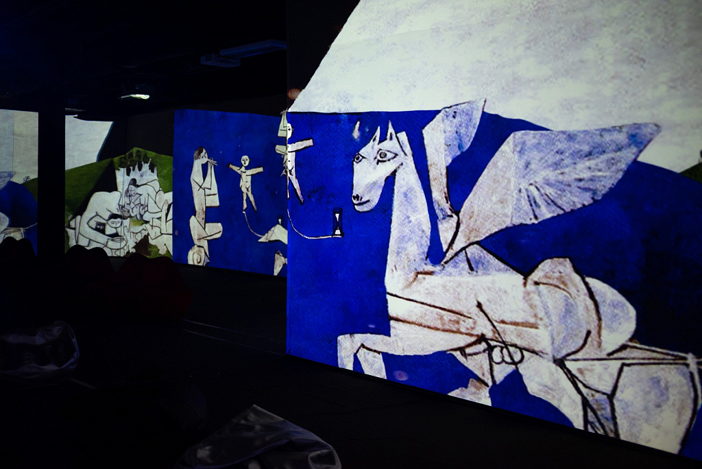 Люмьер-холл. Изображение 2