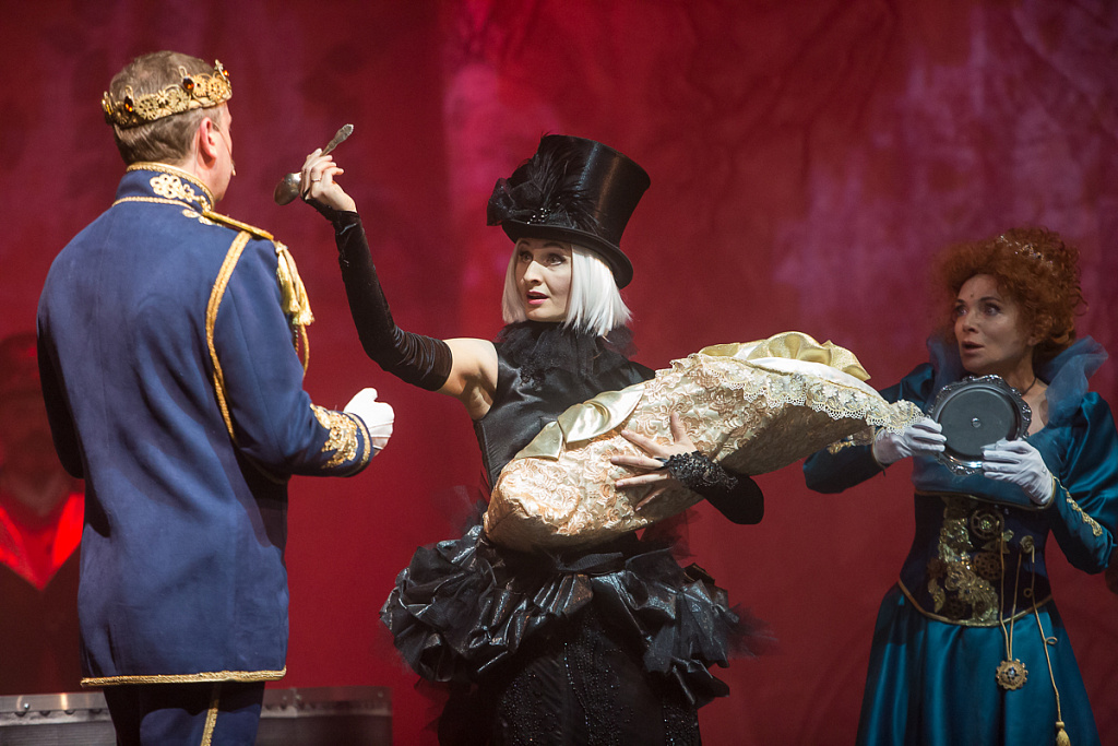 Спящая красавица. Переходный возраст. Изображение 9