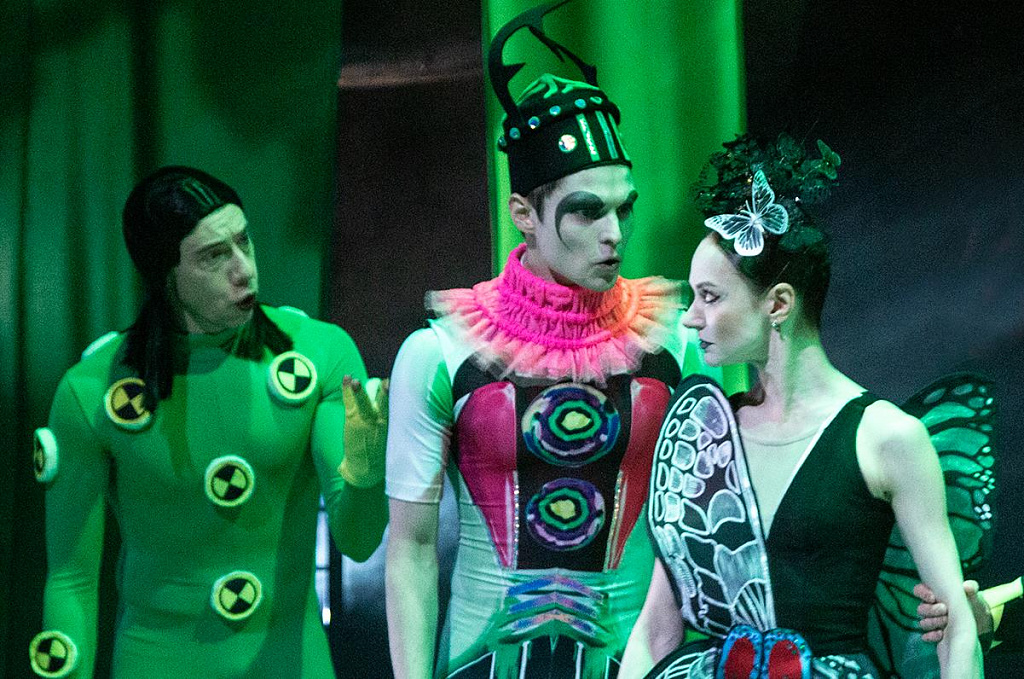 Муха-Цокотуха. Школьные годы. Изображение 4