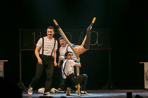 Спектакли, которые понравятся подросткам