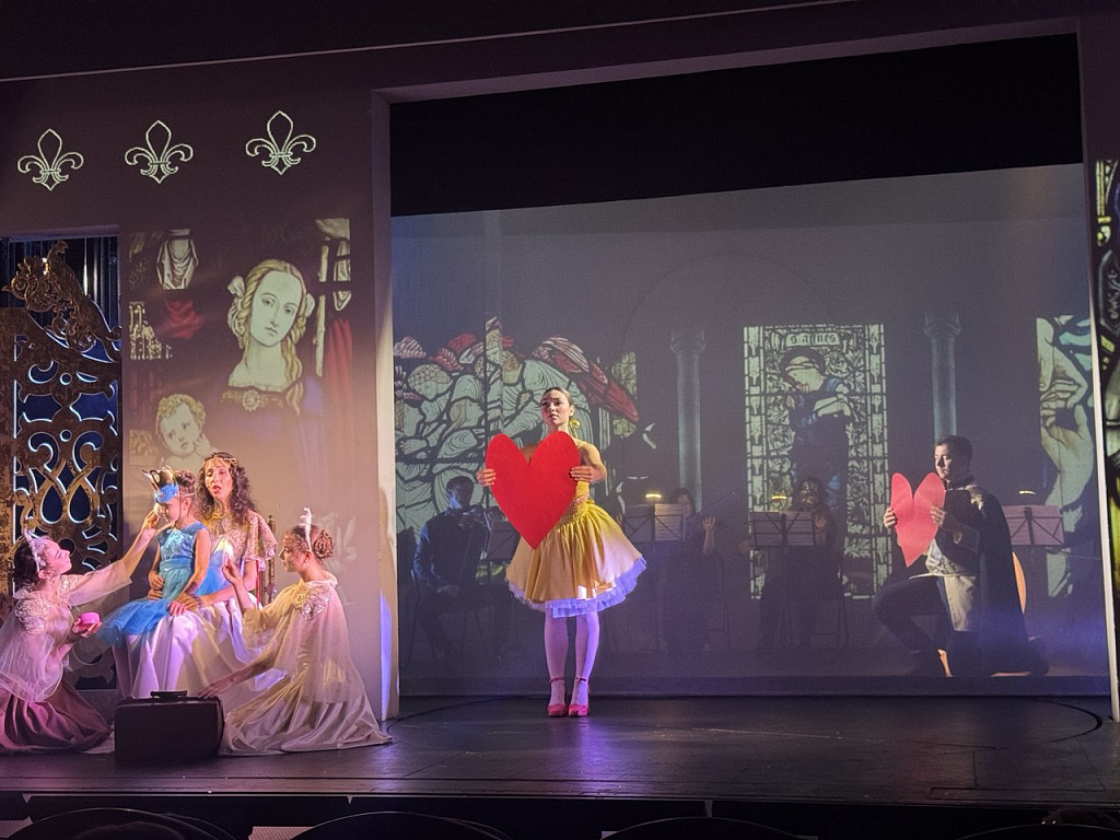 Новый Театр. Изображение 7