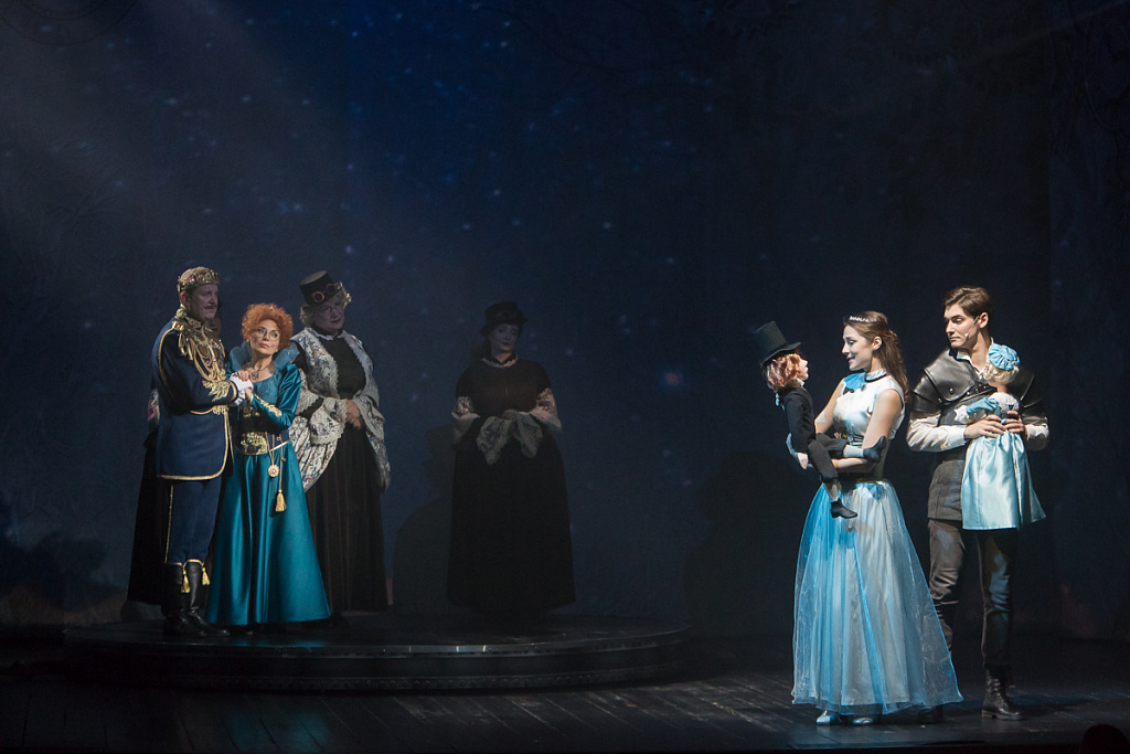 Спящая красавица. Переходный возраст. Изображение 18