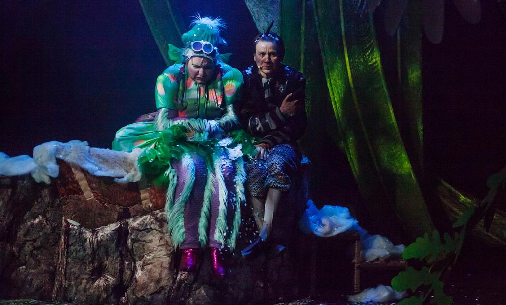 Комар мечтает о зиме. Изображение 6