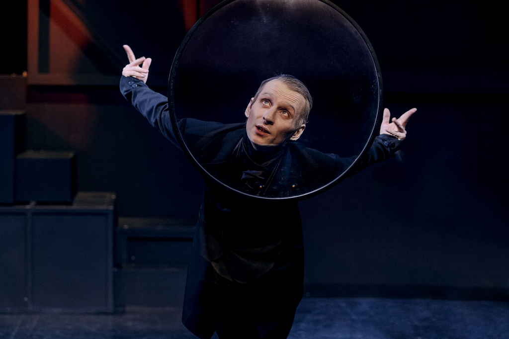  Портрет Дориана Грея. Изображение 1