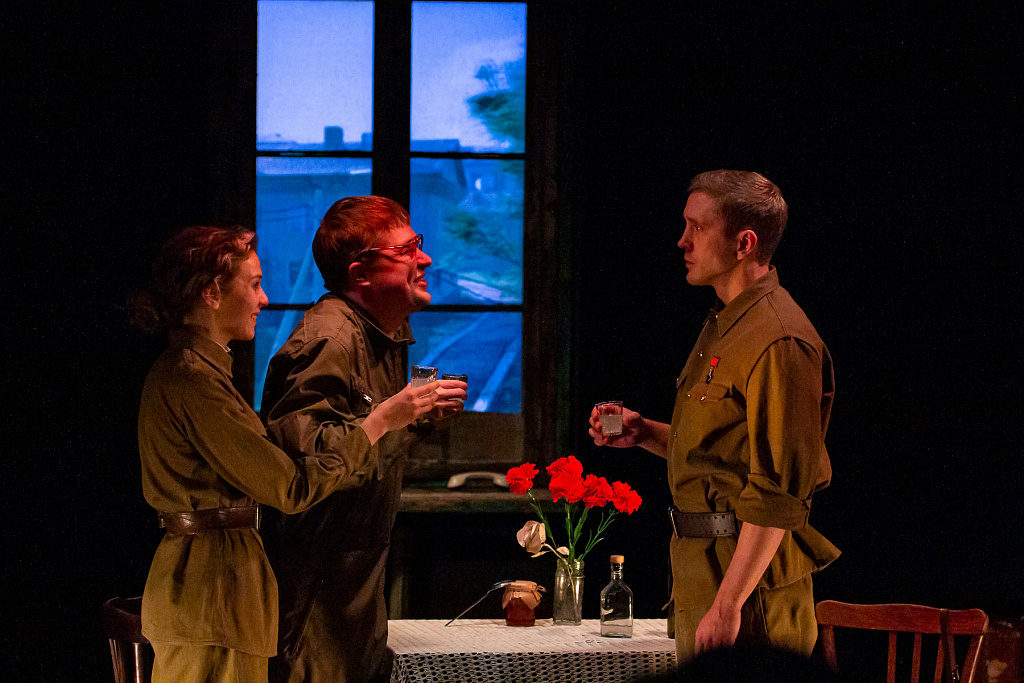 Мой бедный Марат (Московский Театр на Таганке). Изображение 5