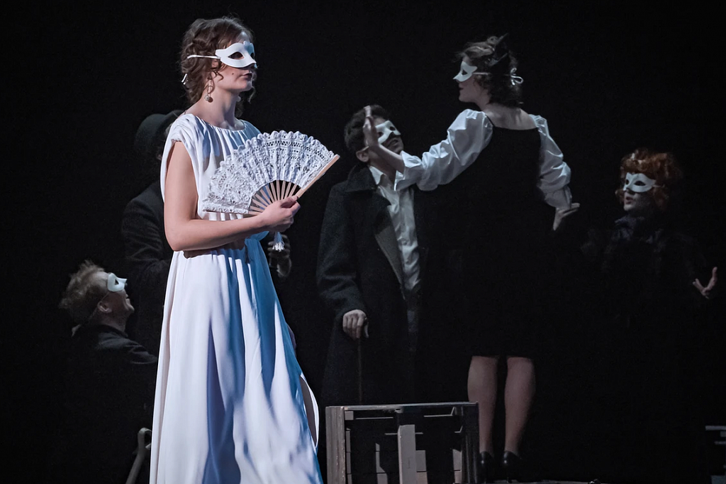 Московский Драматический Театр им.Сергея Есенина. Изображение 9