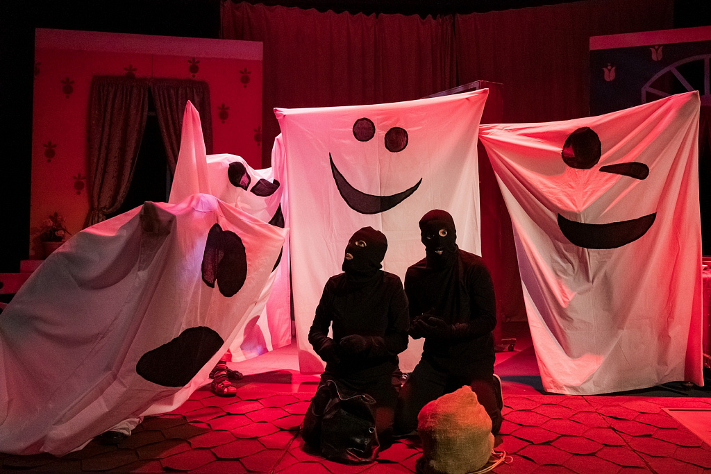 Малыш и Карлсон (театр Иллюзии). Изображение 11