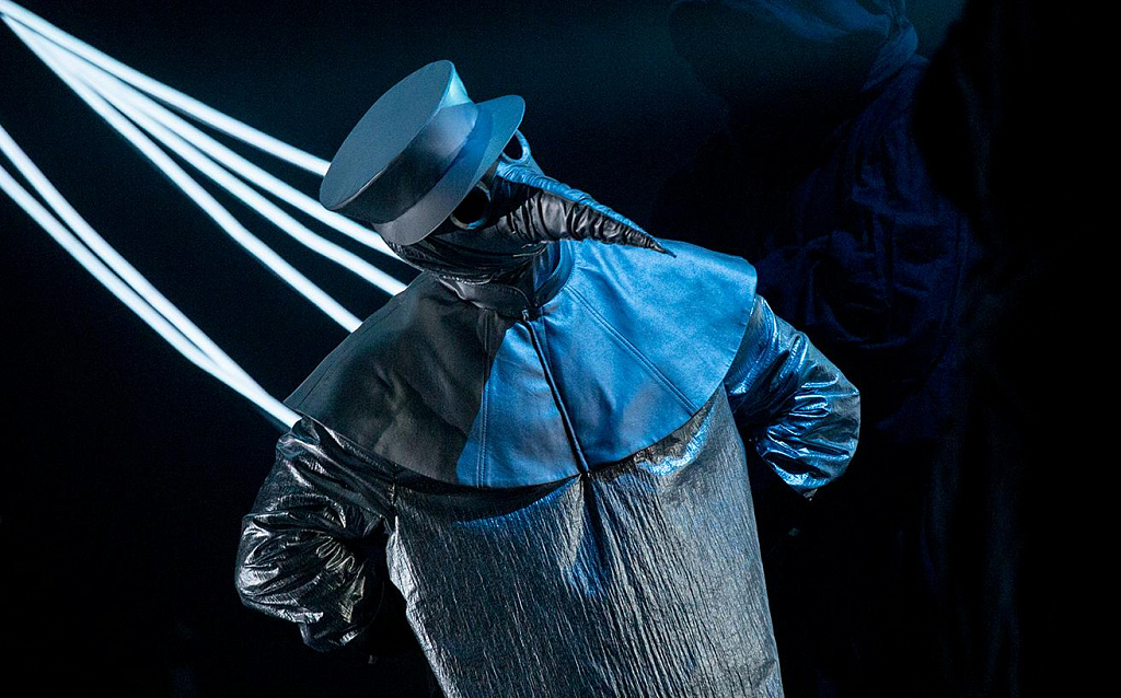 Любовь к трем Цукербринам. Изображение 2