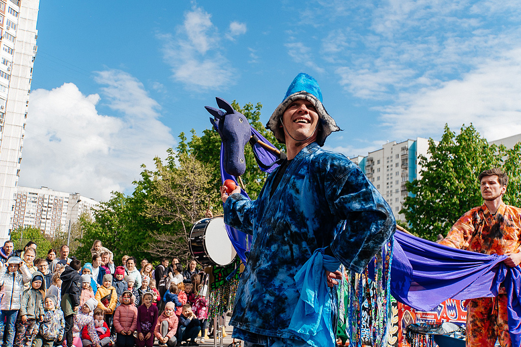 Уличный спектакль "Тридесятое царство". Изображение 6