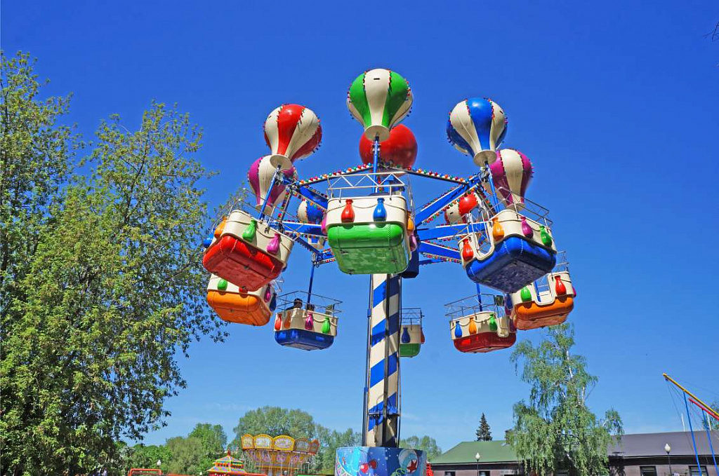 Луна-парк "Карусель" в ЦПКиО им. М. Горького. Изображение 6