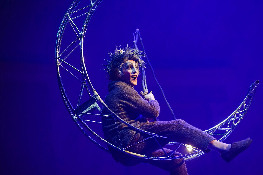 Новогодняя сказка для Ёжика с оркестром. Изображение 6