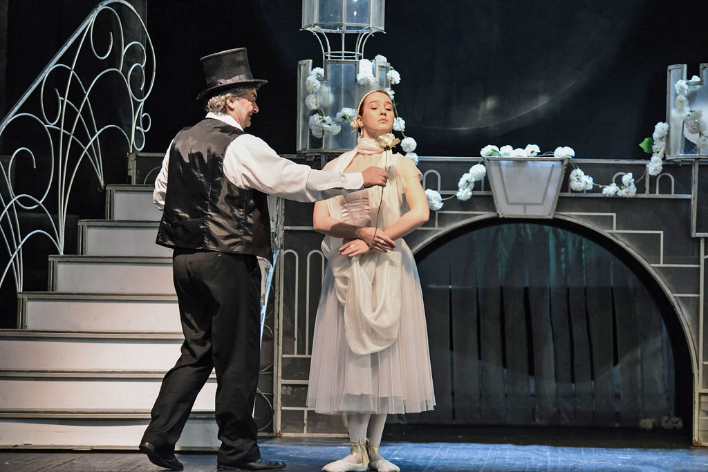 Стойкий оловянный солдатик (Новый театр). Изображение 6