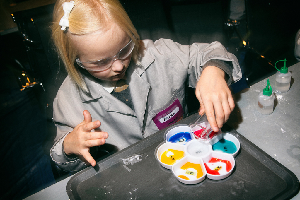 ОДНАЖДЫ В ПРОБИРКЕ. Изображение 5