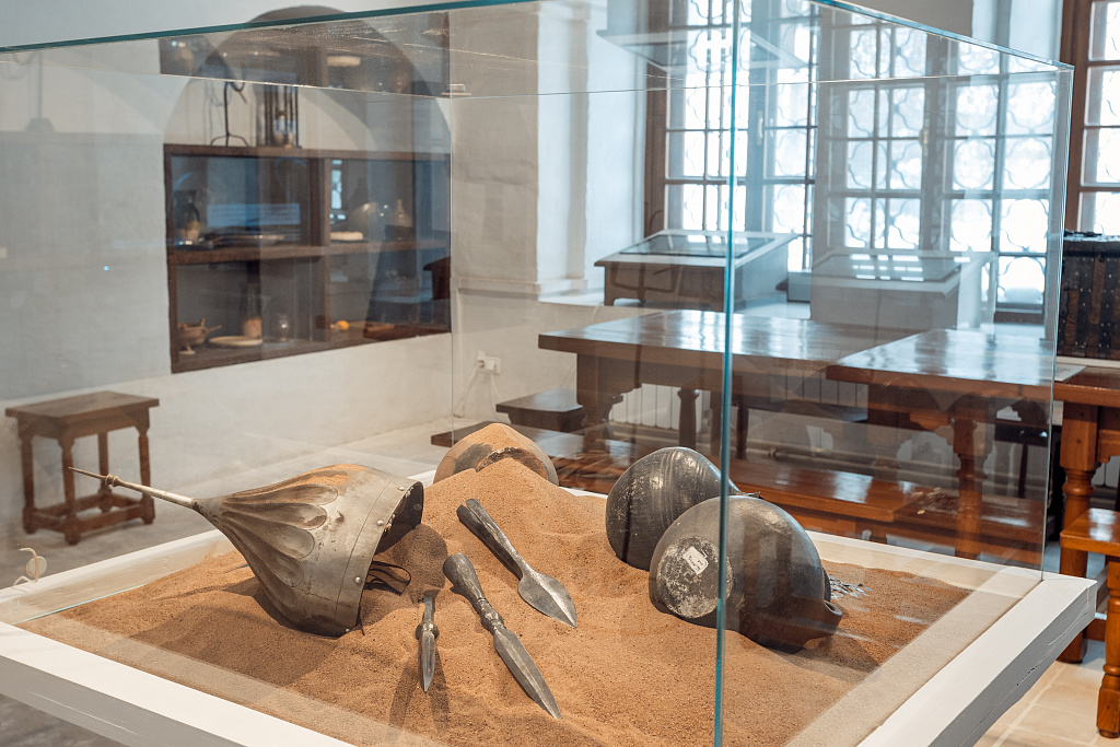 Старый Английский двор. Изображение 3