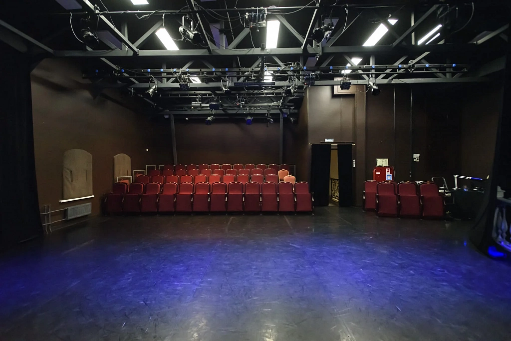 Государственный музыкальный театр "На Басманной". Изображение 1