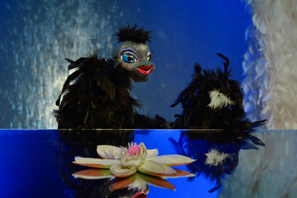 Гадкий утенок (Московский детский Сказочный театр). Изображение 3