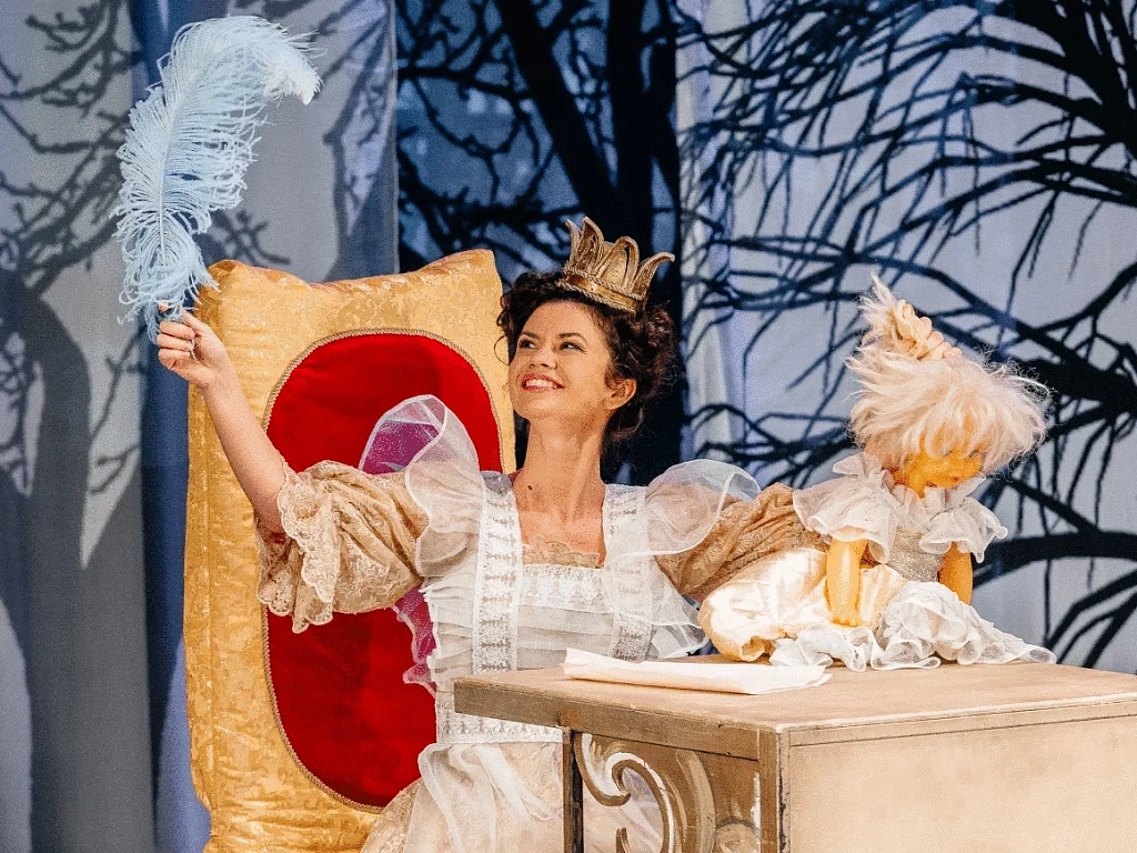 Двенадцать месяцев (Театр Сатиры). Изображение 1