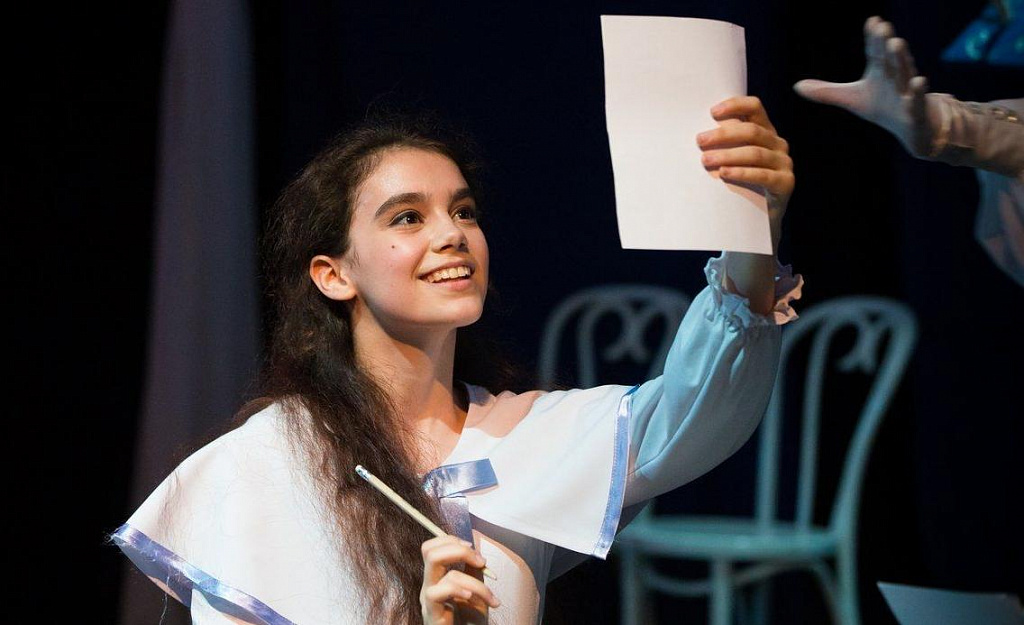 Аничков мост. Изображение 1