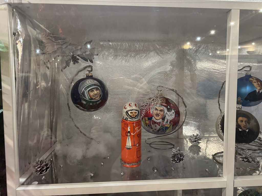 Новогодние экскурсии и мастер-классы на Фабрике ёлочных игрушек. Изображение 3